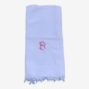 Honeycomb towel in white cotton monogram R embroidered with old red thread