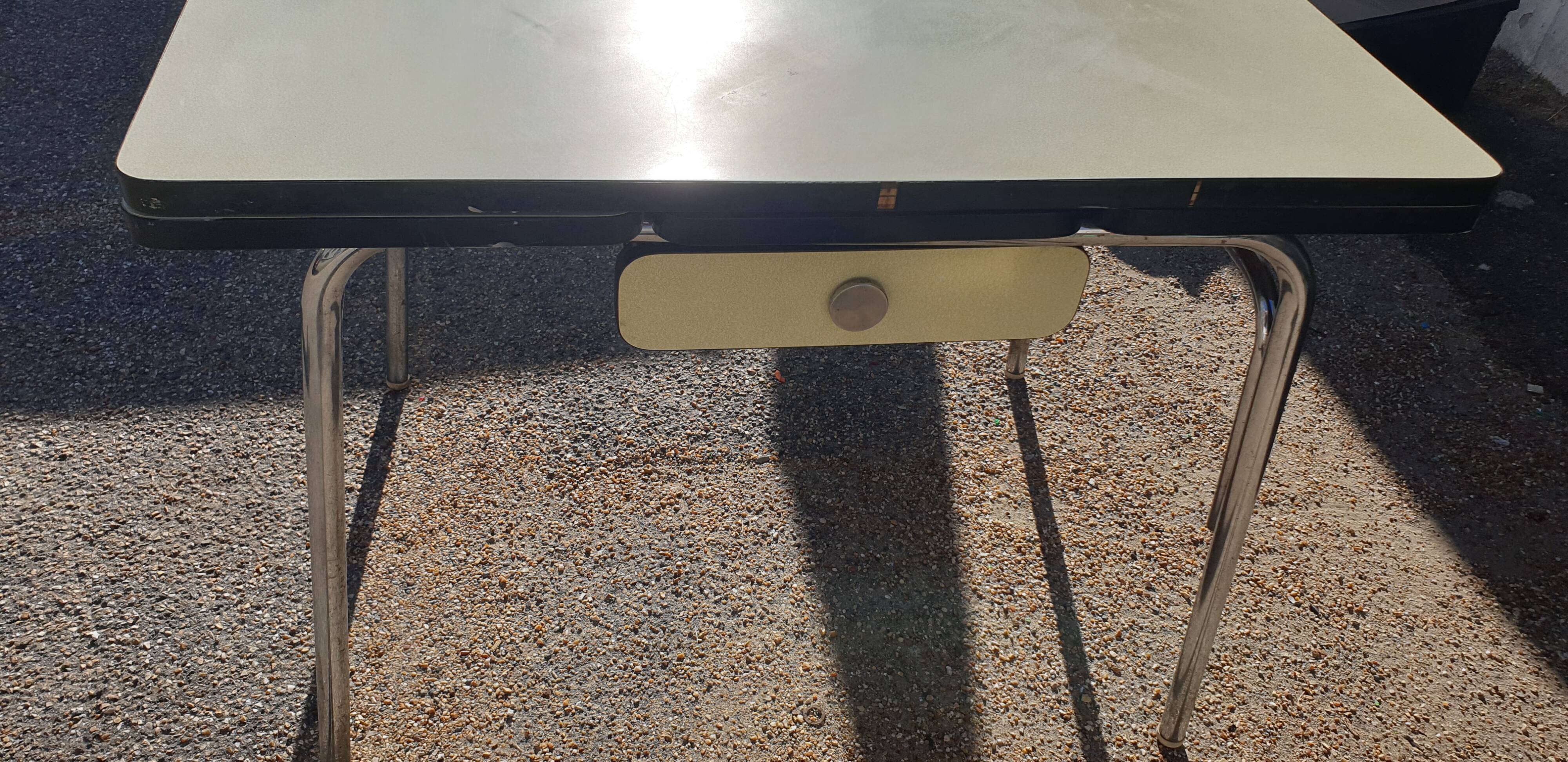 Vintage formica table and 4 chairs