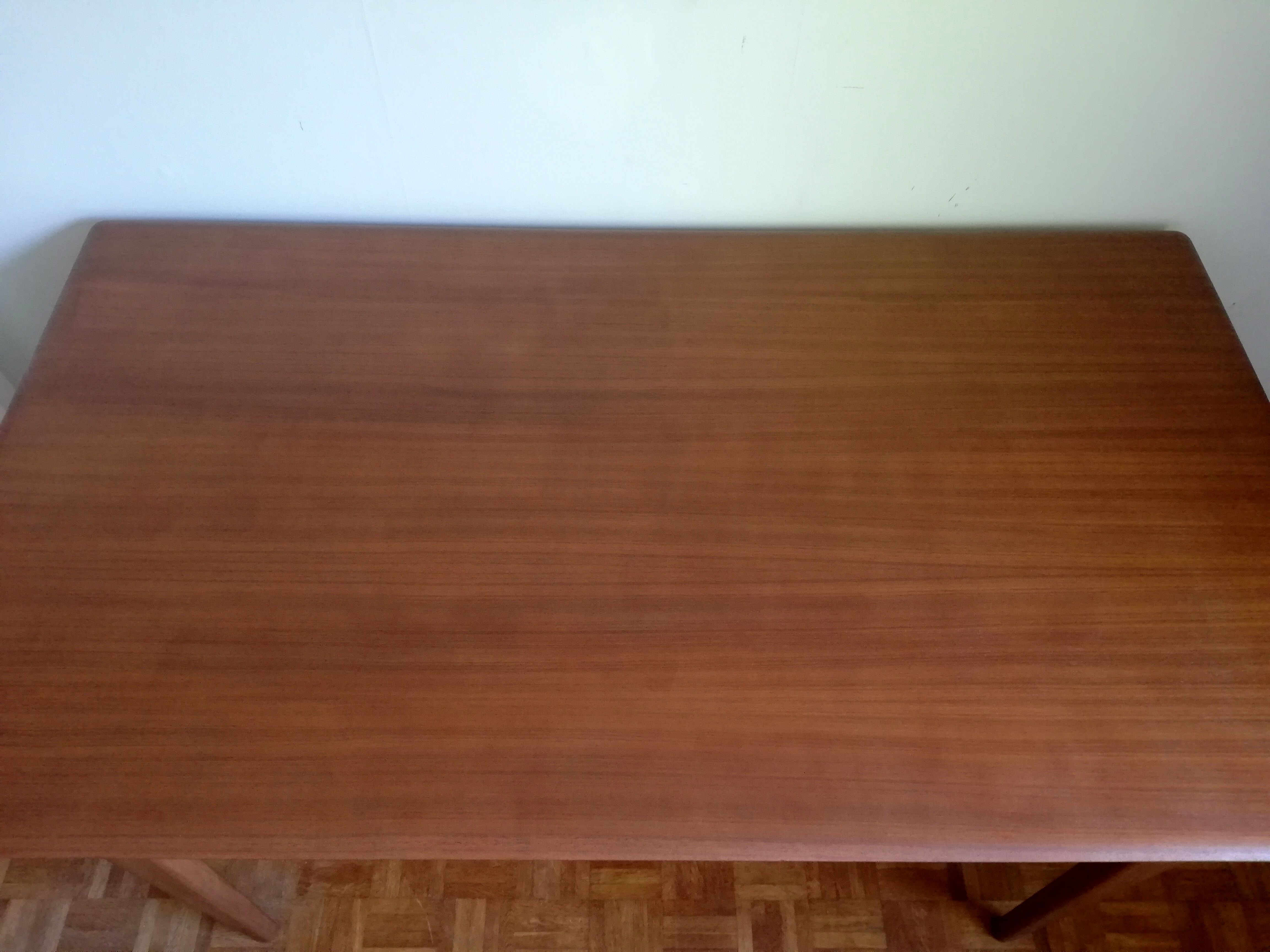 Renovated expandable LB table