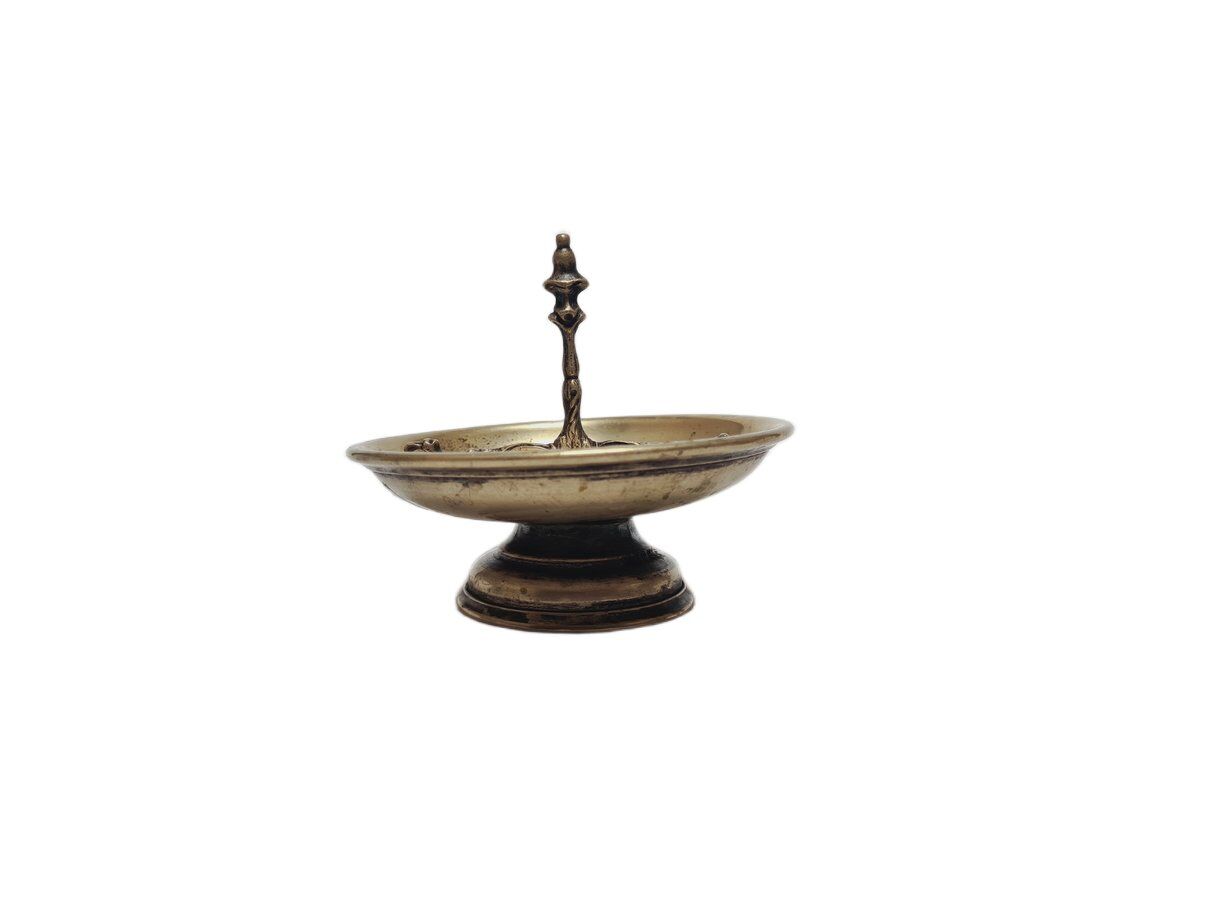 Former Austro-Hungarian Empire Biedermeier figurative cigar ashtray, 1900s