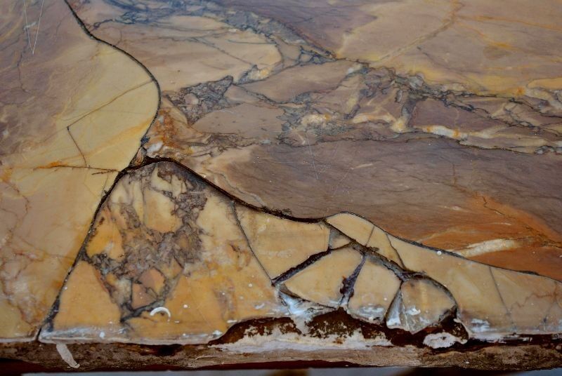 Console rocaille bois doré marbre romain XVIIème