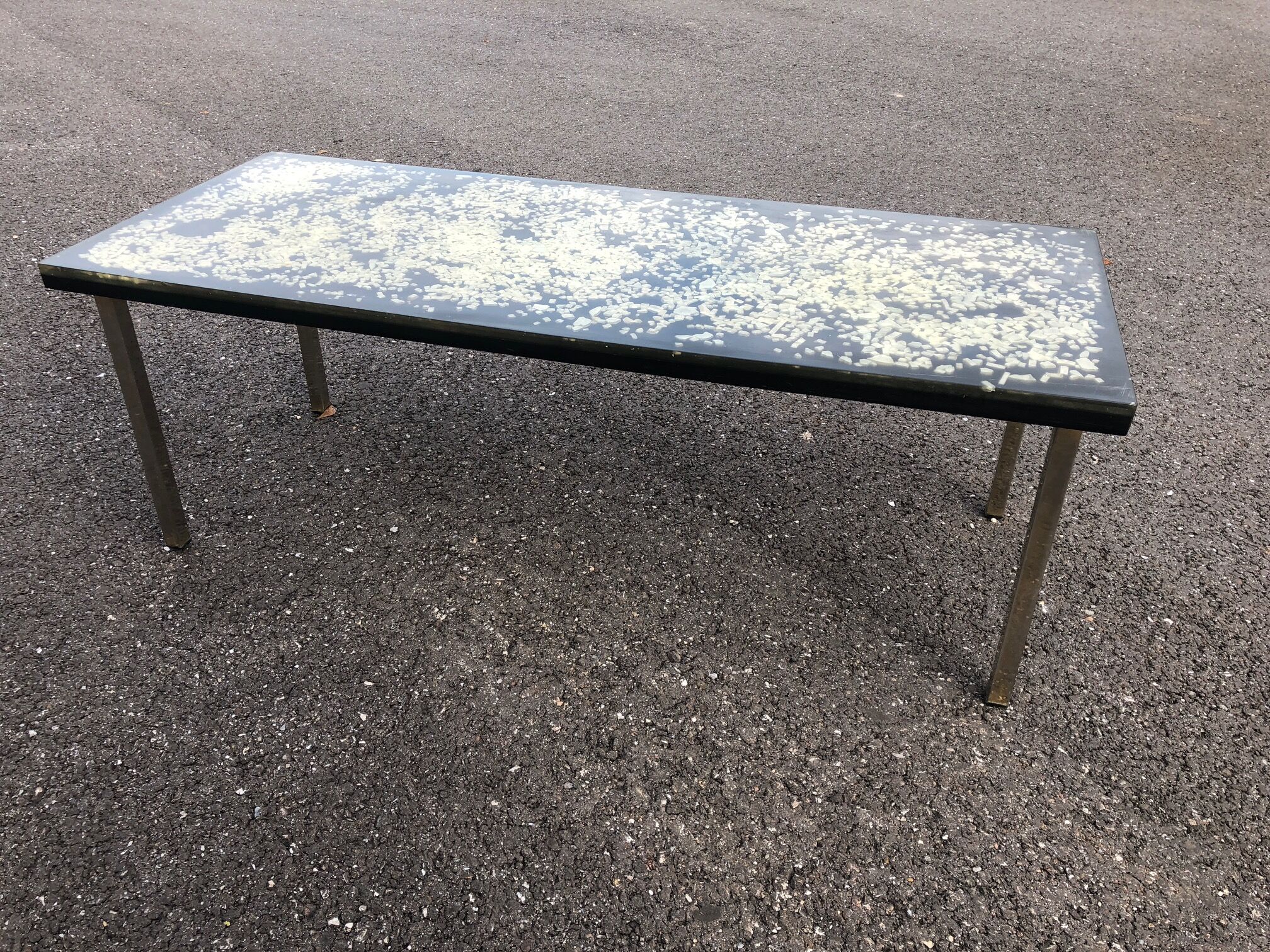 Table in resin Pierre Giraudon