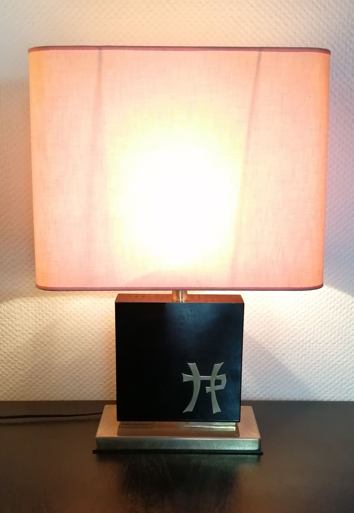 Table lamp, in lacquered wood and brass by Jean Claude Mahey 1970