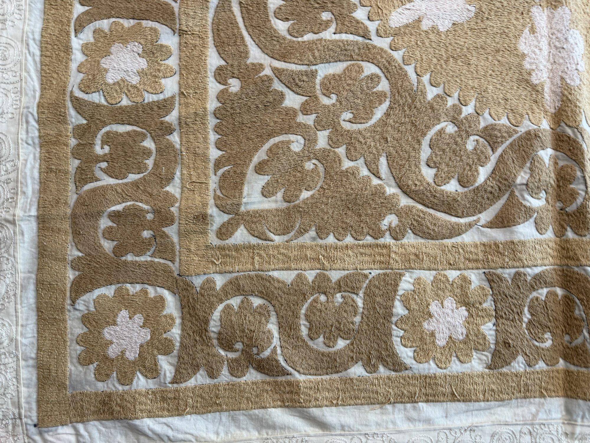 Vintage hand-embroidered tablecloth 129x138 cm