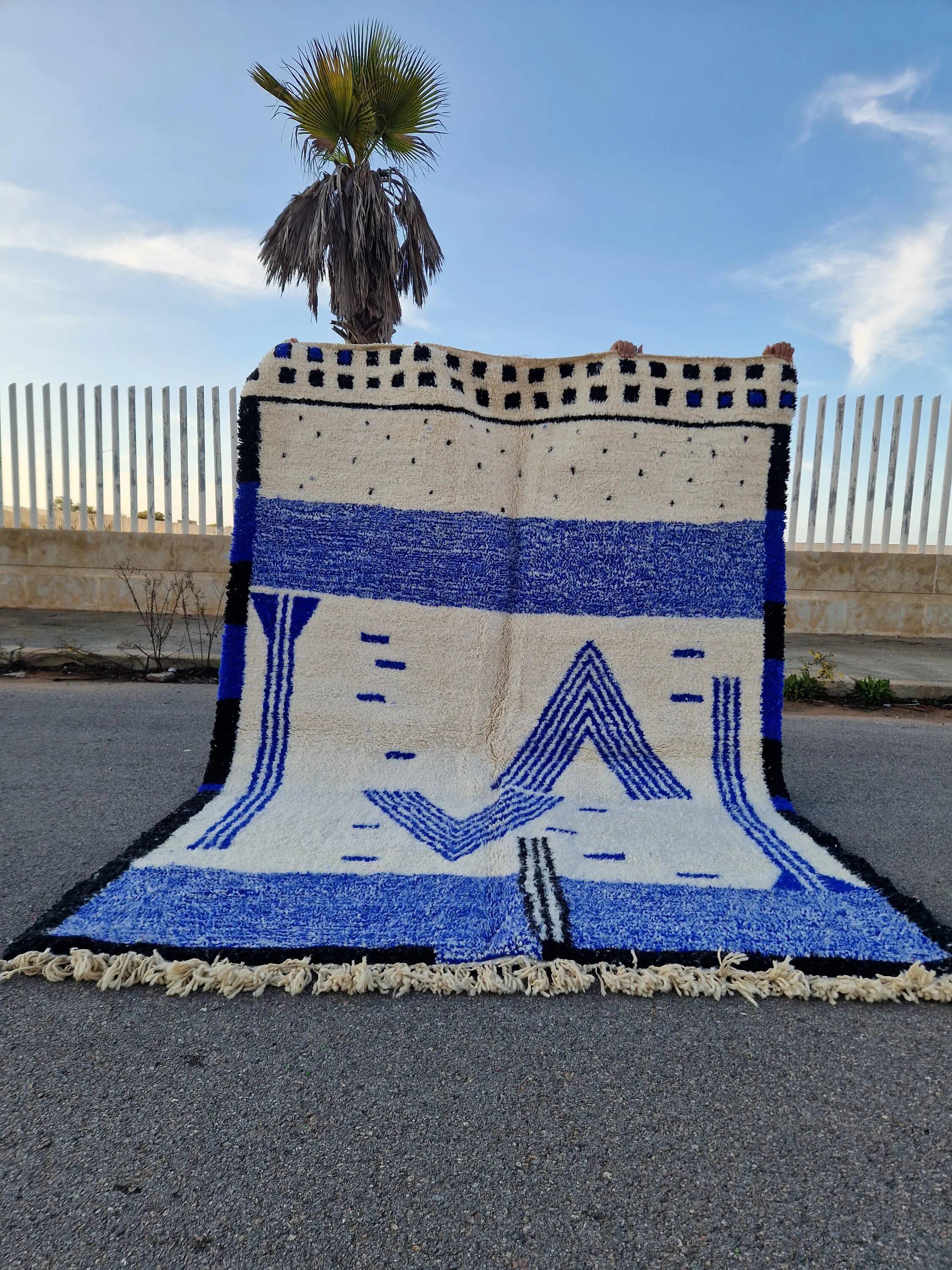 Authentic handmade Moroccan rug 3x2 m