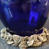 Corolle shaped vase in blown Art glass/Arte Murano Kristall Mery. Cobalt blue on a silver metal-look floral base. Dim 26 x 14 cm