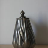 Tin chocolatier