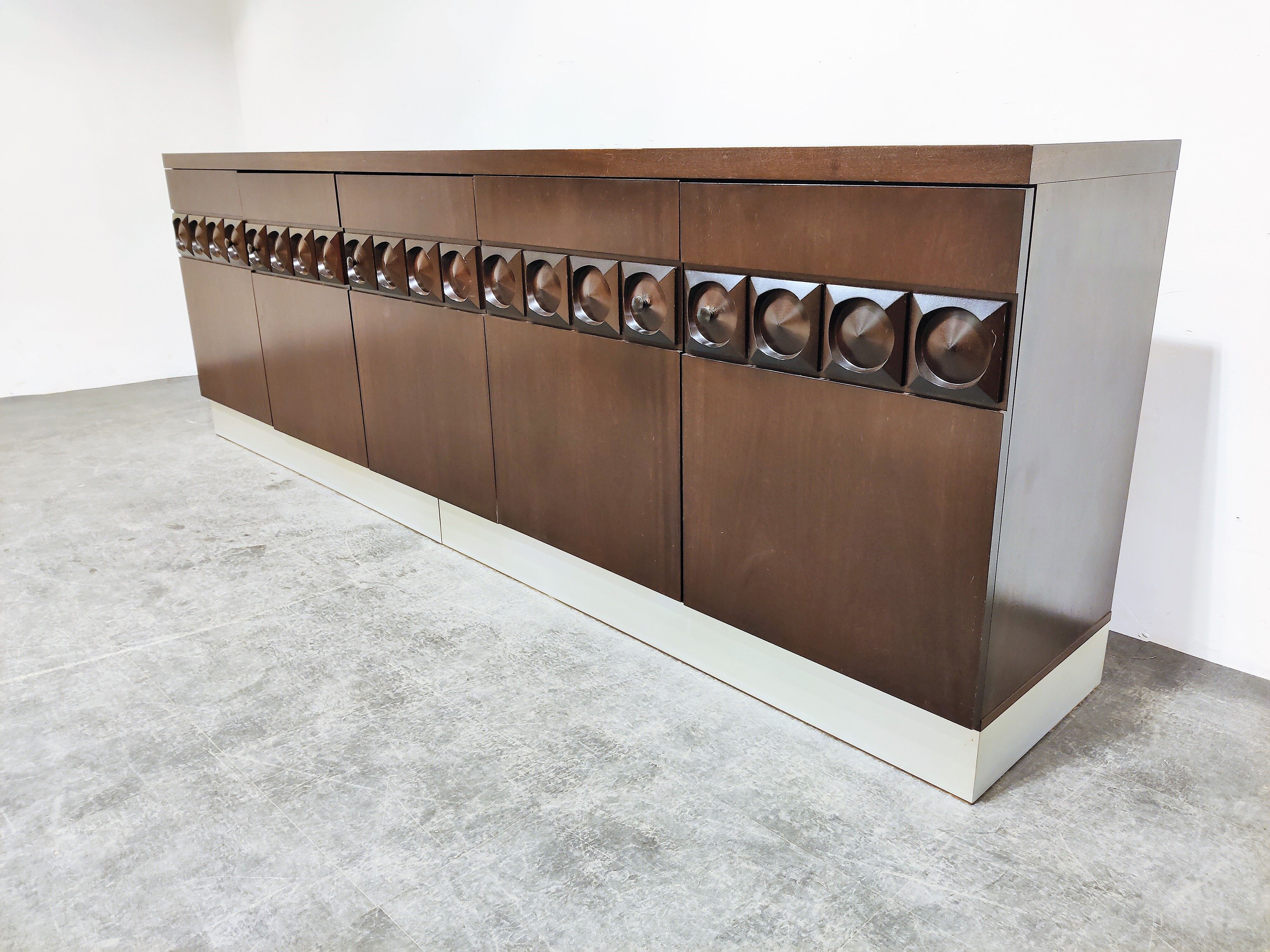 Graphical brutalist credenza, 1970s
