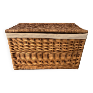 malle vintage en osier