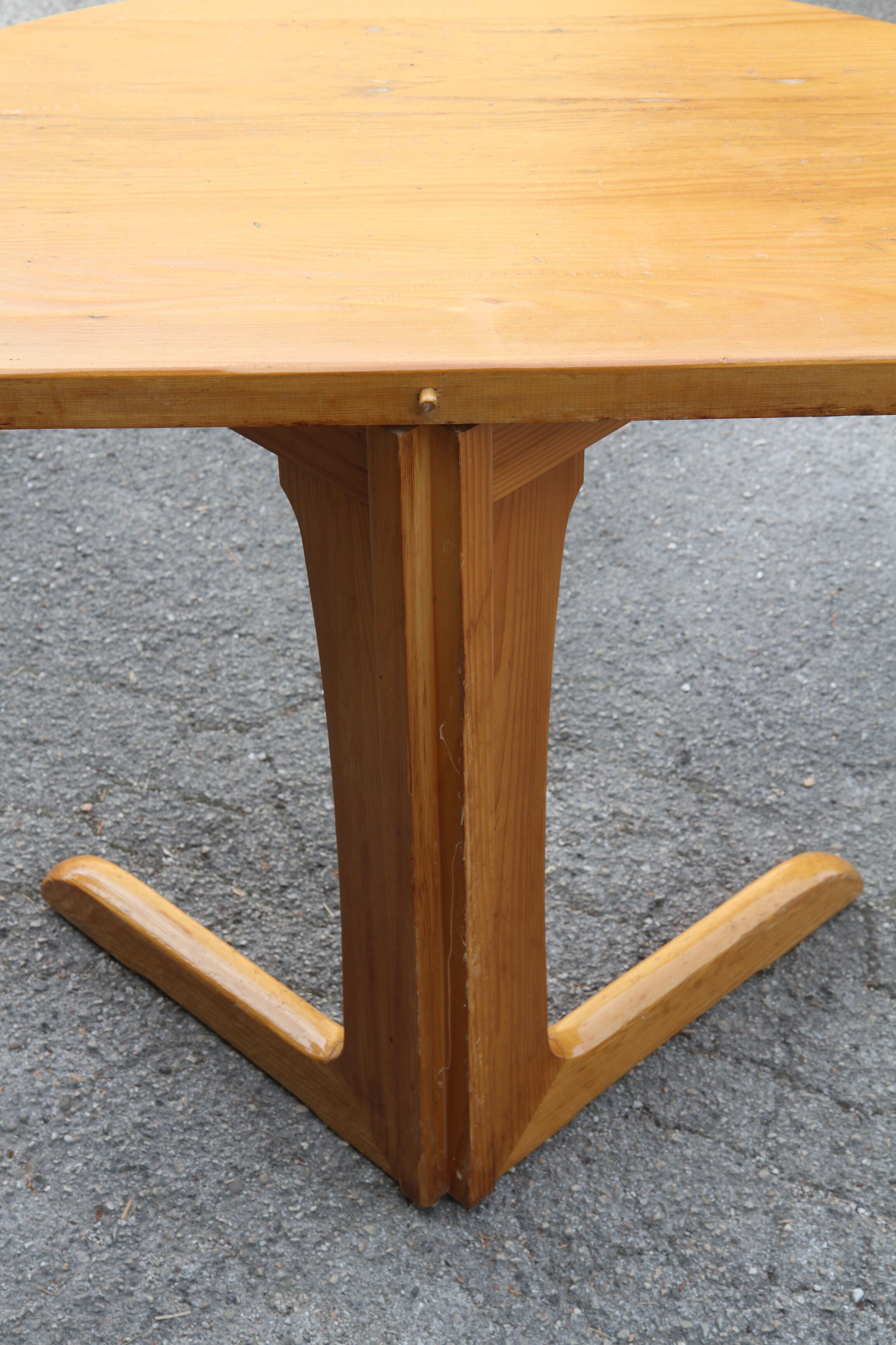 200cm pine expandable dining table