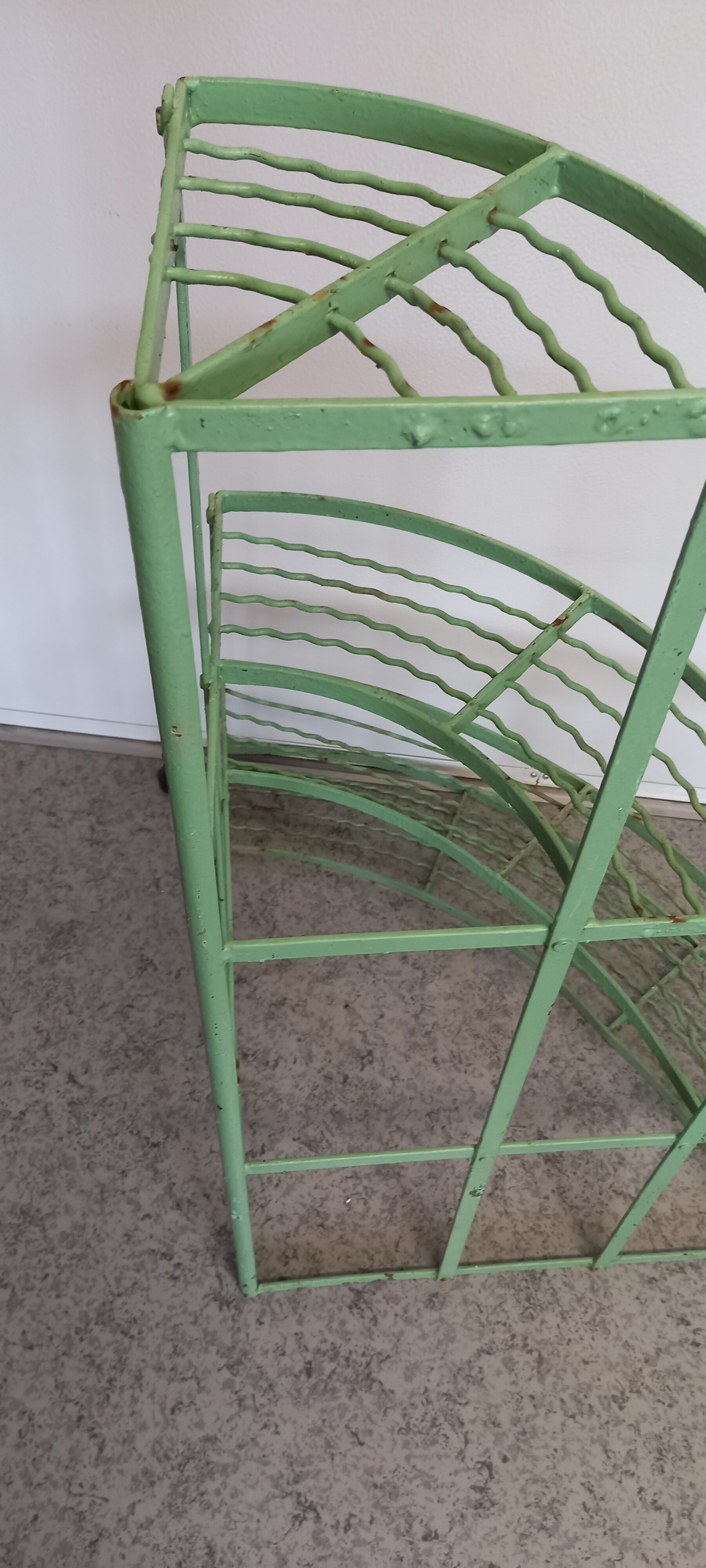 Porte plante quart de lune  fer vintage