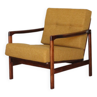 Fauteuil scandinave en bois vintage design oryginal model 1965 jaune ocre rénové fauteuil danois du milieu du siècle