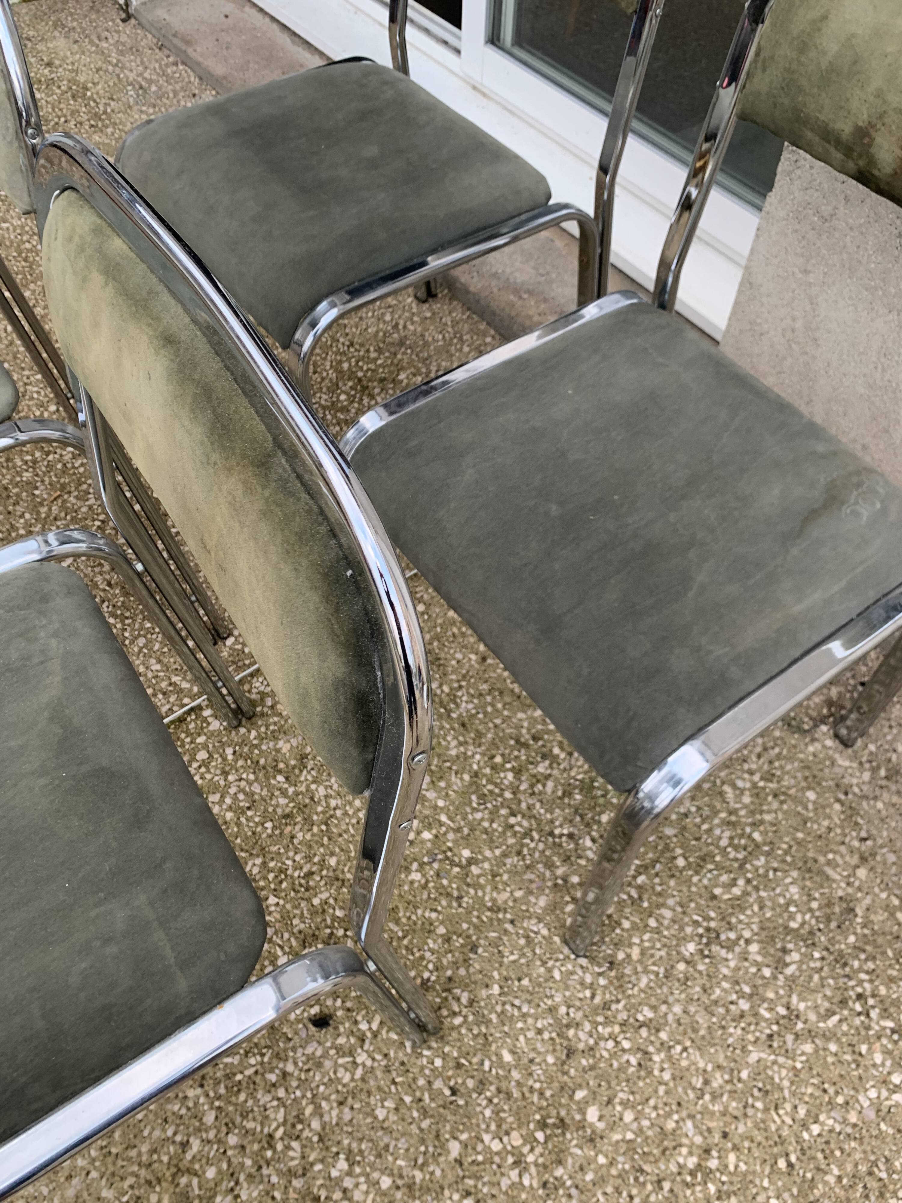 Vintage table, glass top, chrome base + 4 chairs