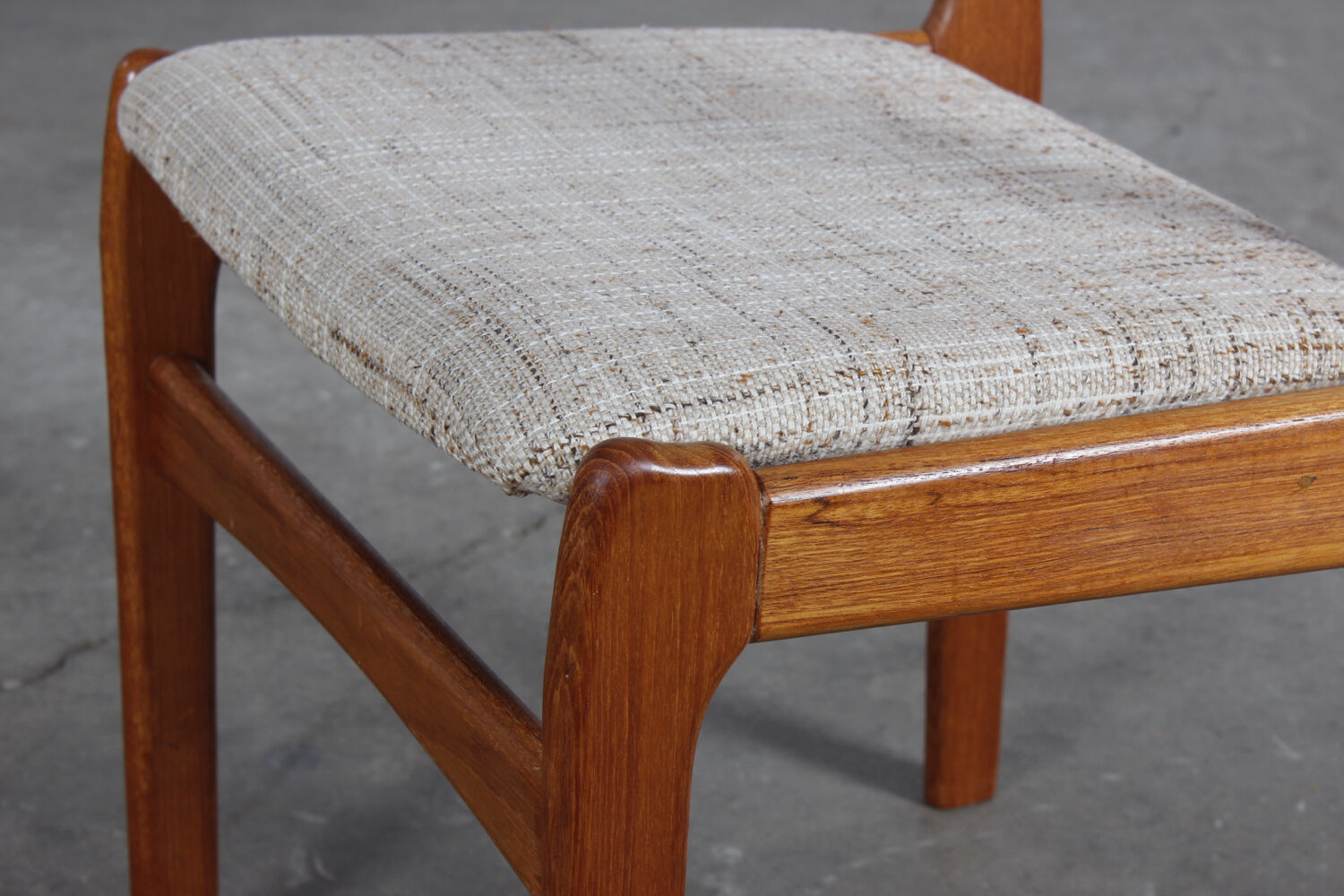 Ensemble de 2 chaises de salle à manger en teck danois design danois vintage