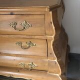 Solid wood chest of drawers