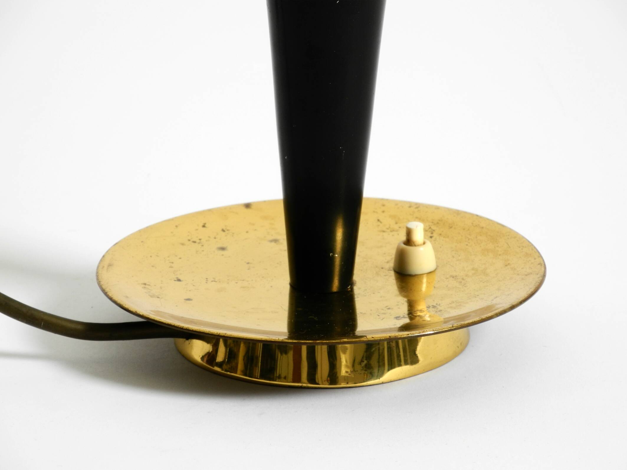 Beautiful original Mid Century Modern brass table lamp