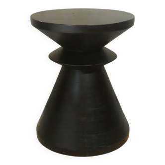 Tabouret en bois massif