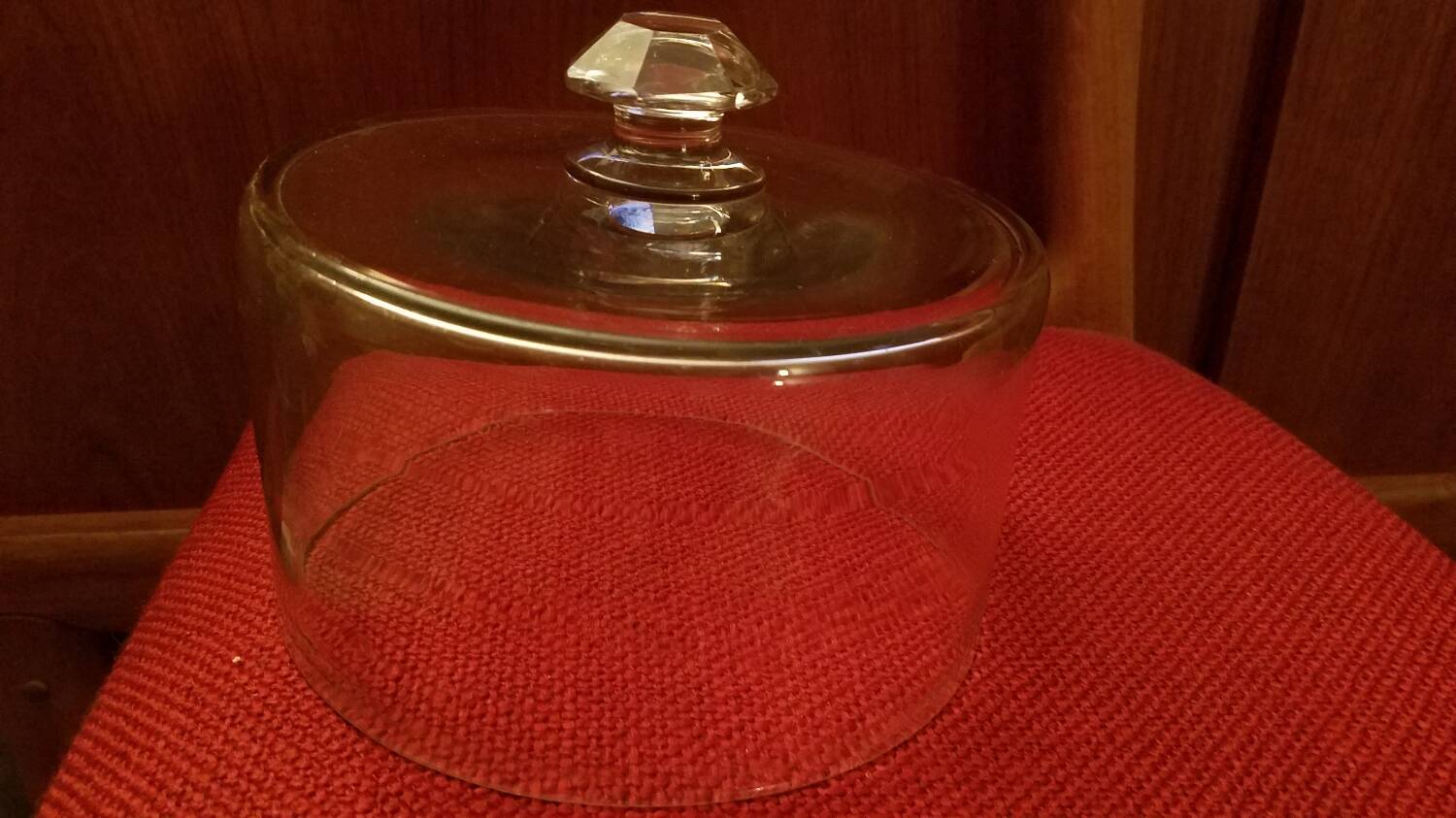 glass cake bell early 20th