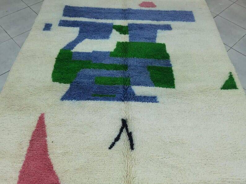 Grande tapis berbere en laine naturelle taille 200 x 300 cm