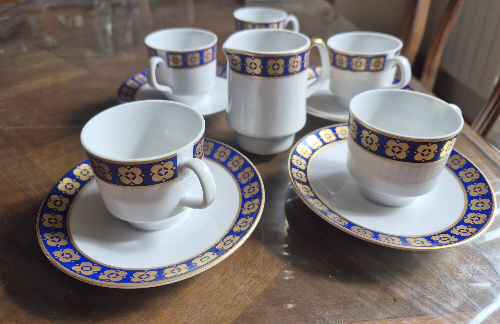 Vintage coffee service in porcelain Schumann Arzberg Bavaria - Blue and Gold