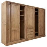 Dressing en bois massif sablé, grande armoire