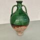 Carafe en grès vert