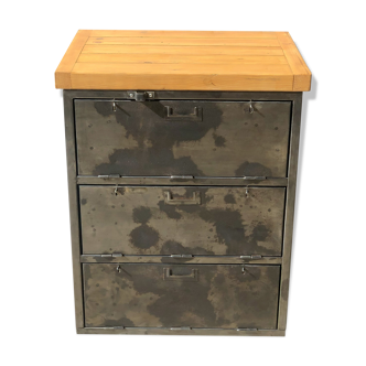 Military cladding furniture patinated