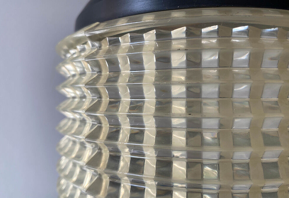 Lamp to lay diamond day offal