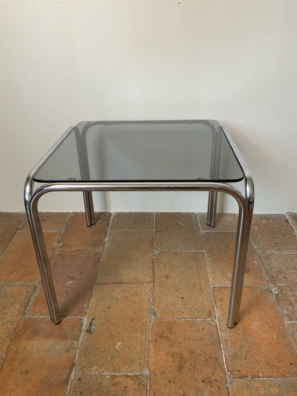 Design coffee table 70