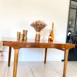 Extendable dining table in NATHAN teak