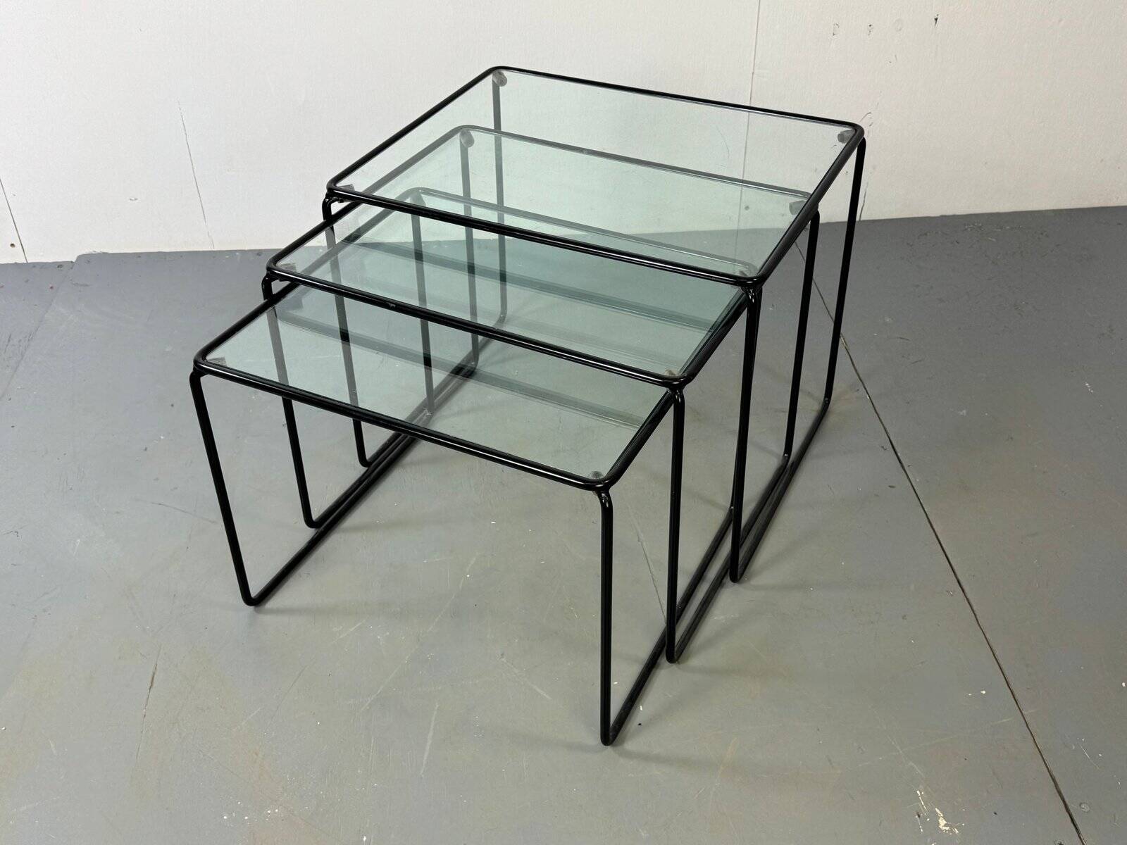 Modernist Italian steel and glass set of nesting tables, 1970s, set of 3