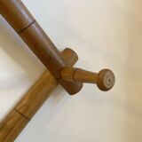 Oak accordion coat rack with 10 hooks