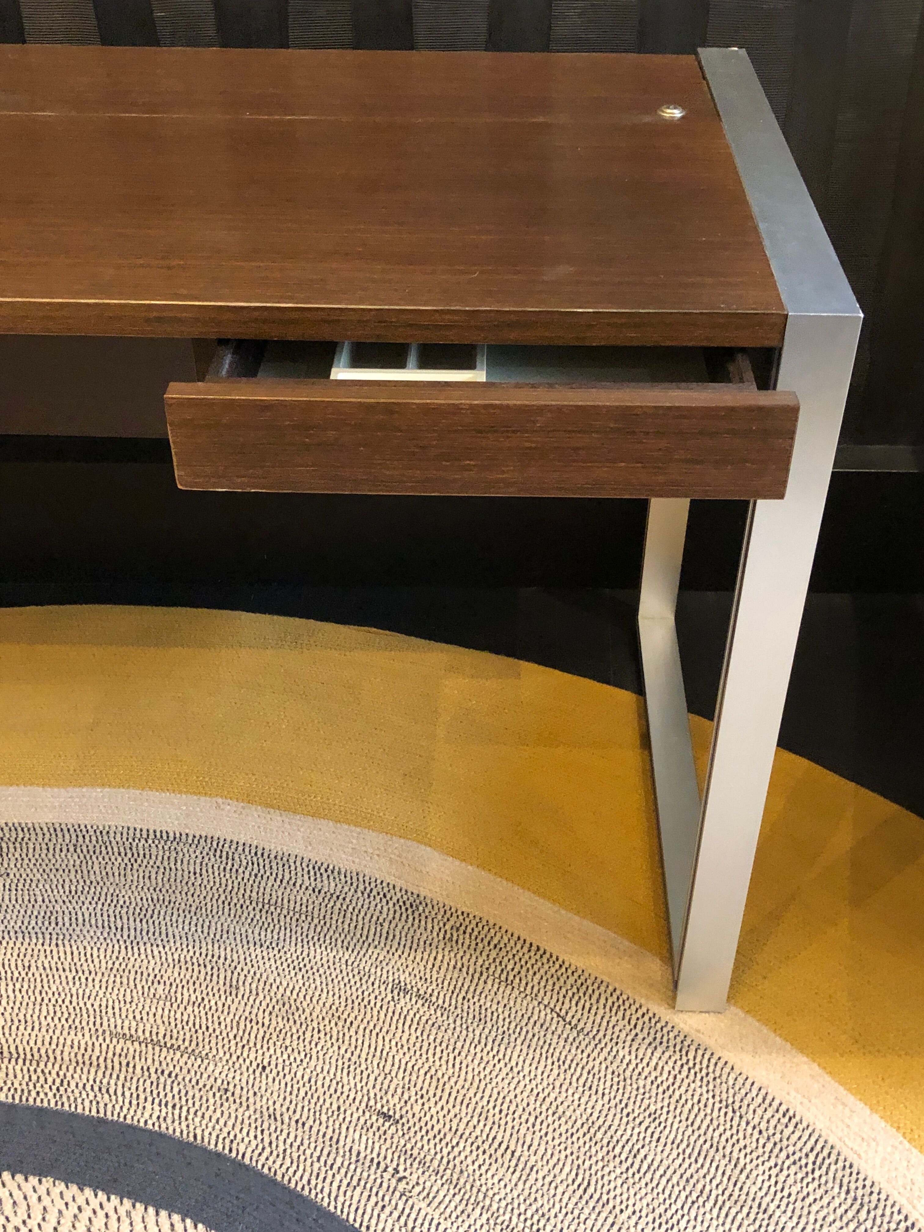 Claude gaillard's desk for Lignet Roset