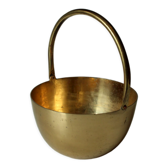 Solid brass planter with handle, vintage from the 1960s