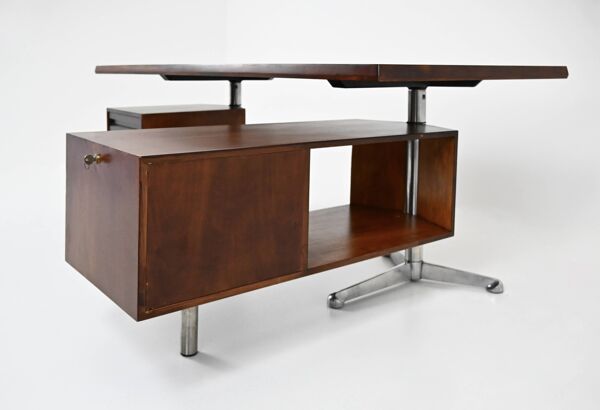 Bureau par Osvaldo Borsani pour Tecno, années 1960