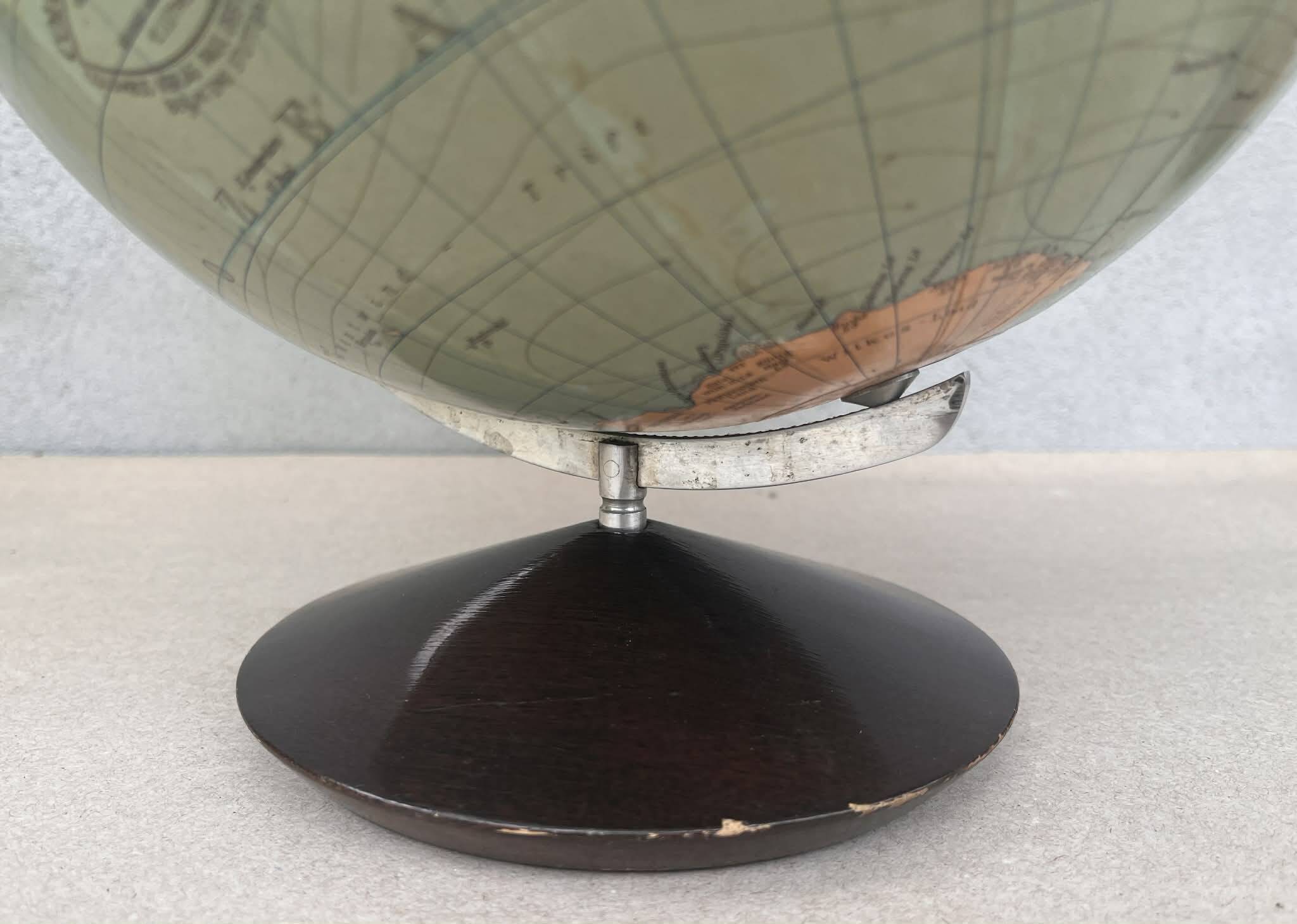 Globe terrestre années 40 - 50 Art Déco - Columbus
