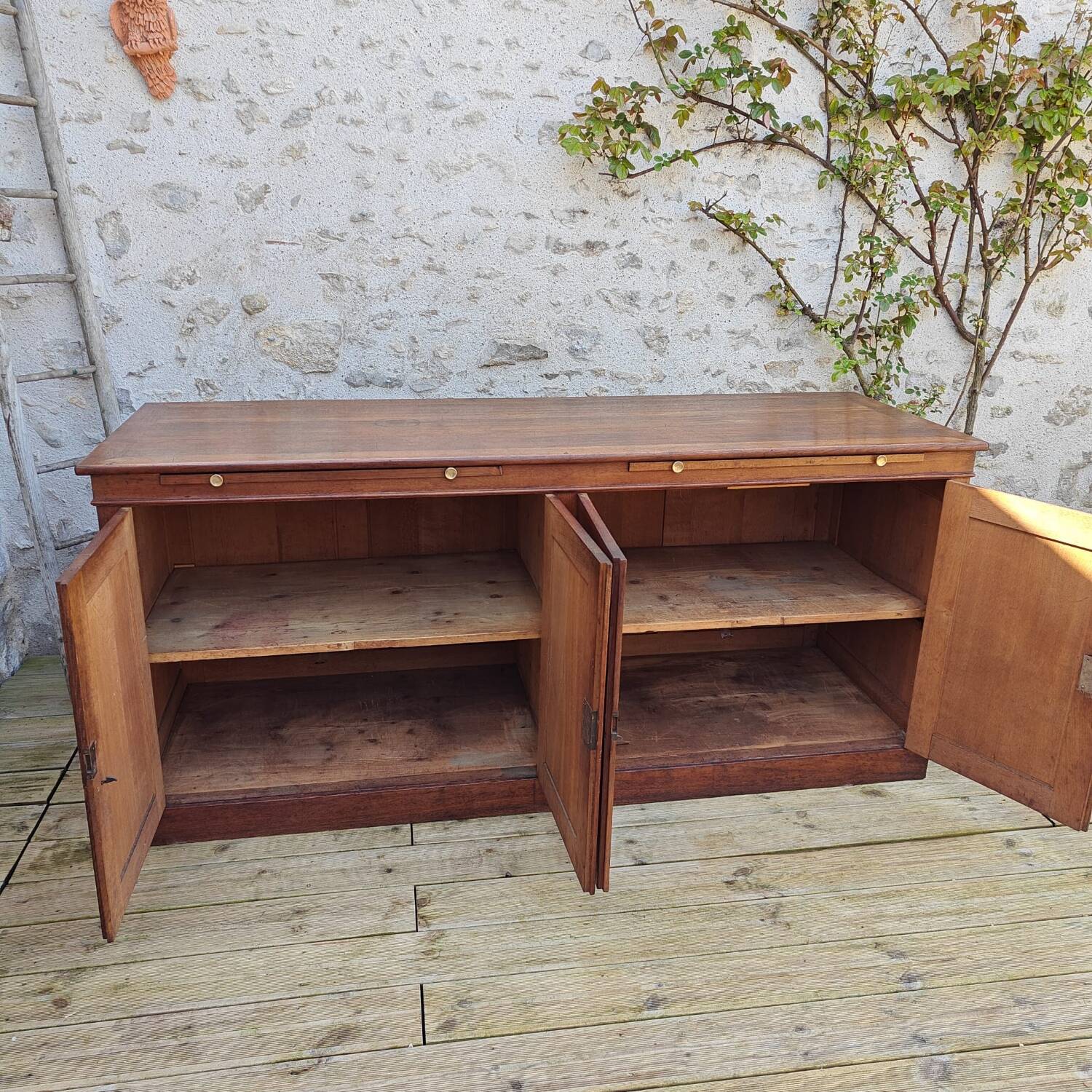 Large oak trading counter