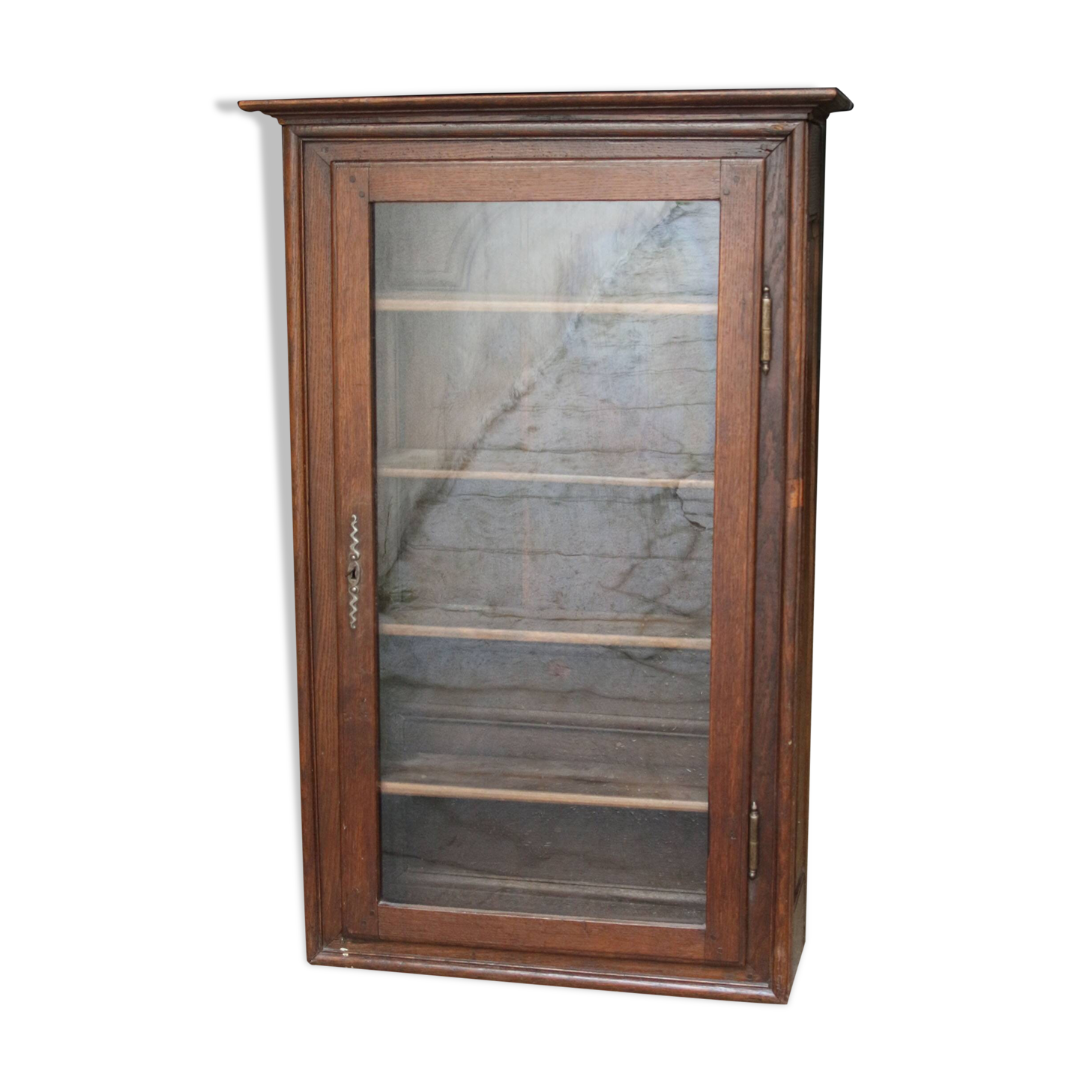 Elegant 18th century solid oak display cabinet.