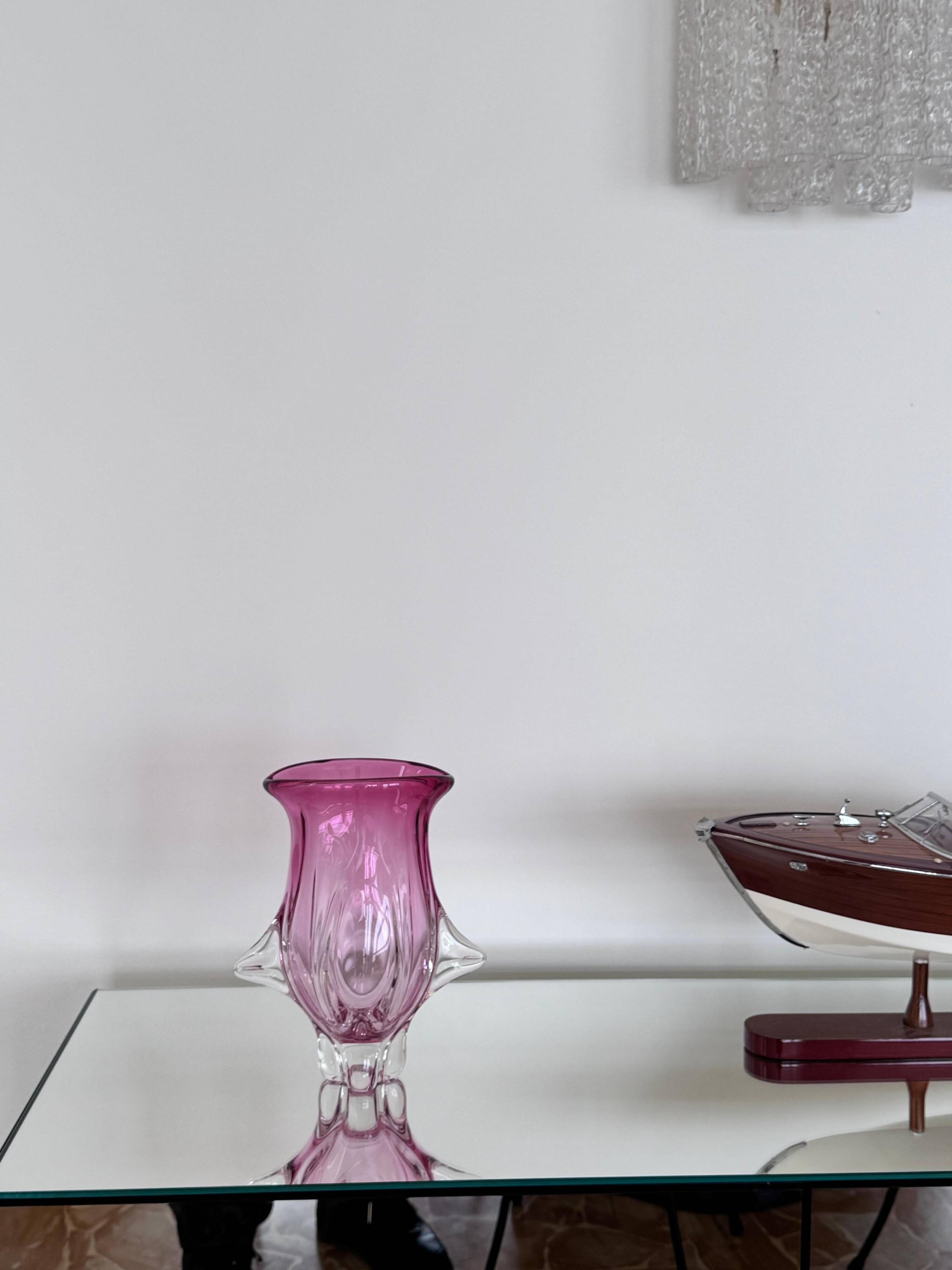 Vase sculptural massif rose, Murano "Sommerso" Artenuove par Pustetto et Zanetti