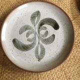 Series of 4 flat sandstone plates