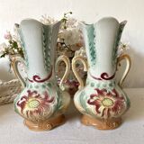 Vases en barbotine art nouveau, ancienne garniture de cheminée
