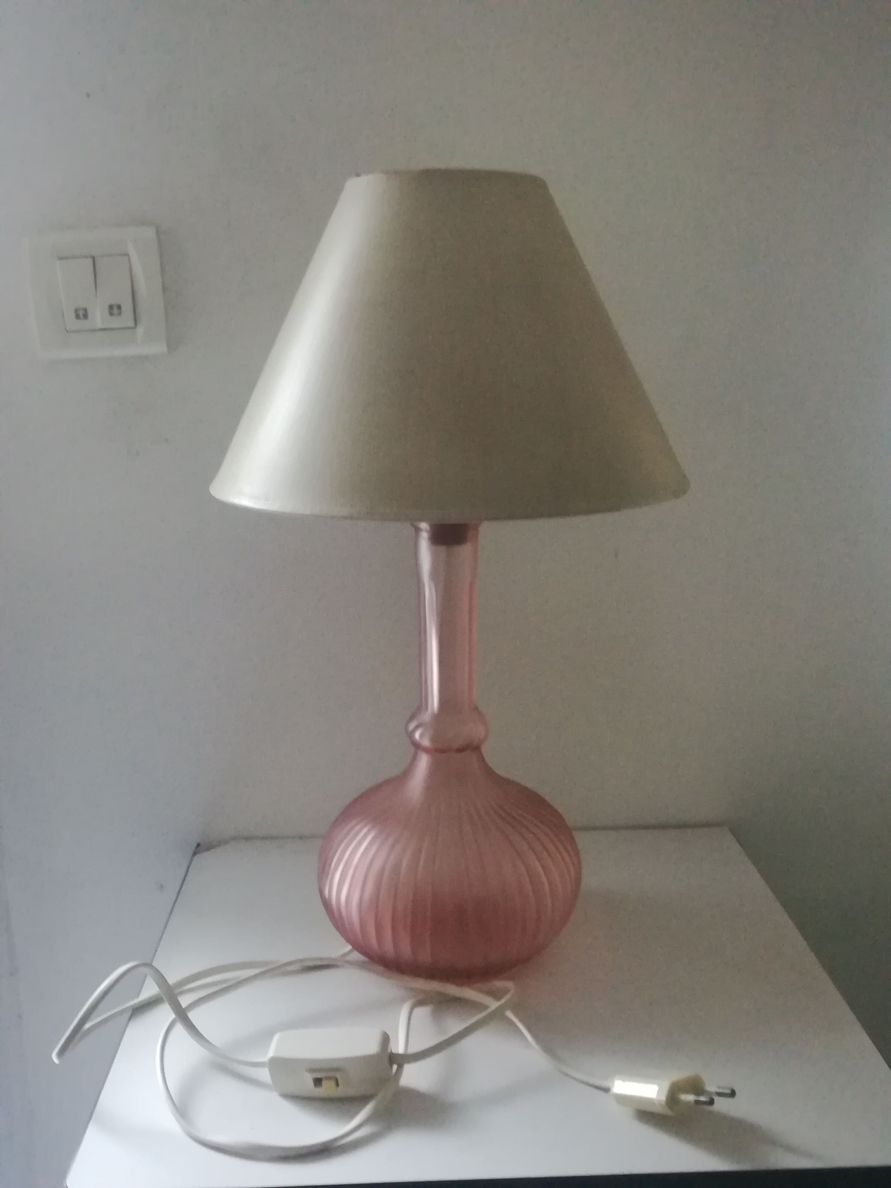 Frosted glass art deco lamp