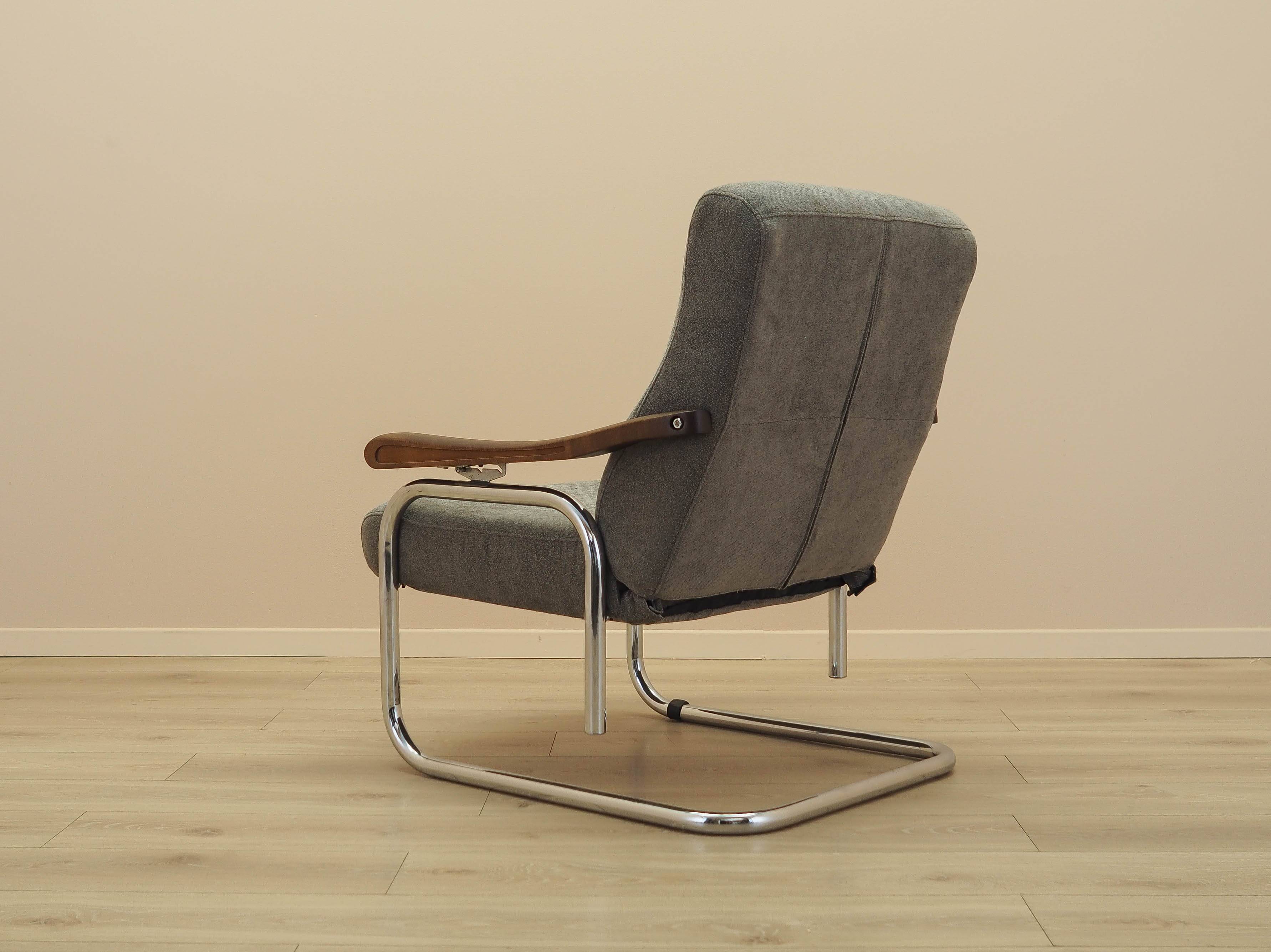 Italian lounge chair with reclining back, 1970s