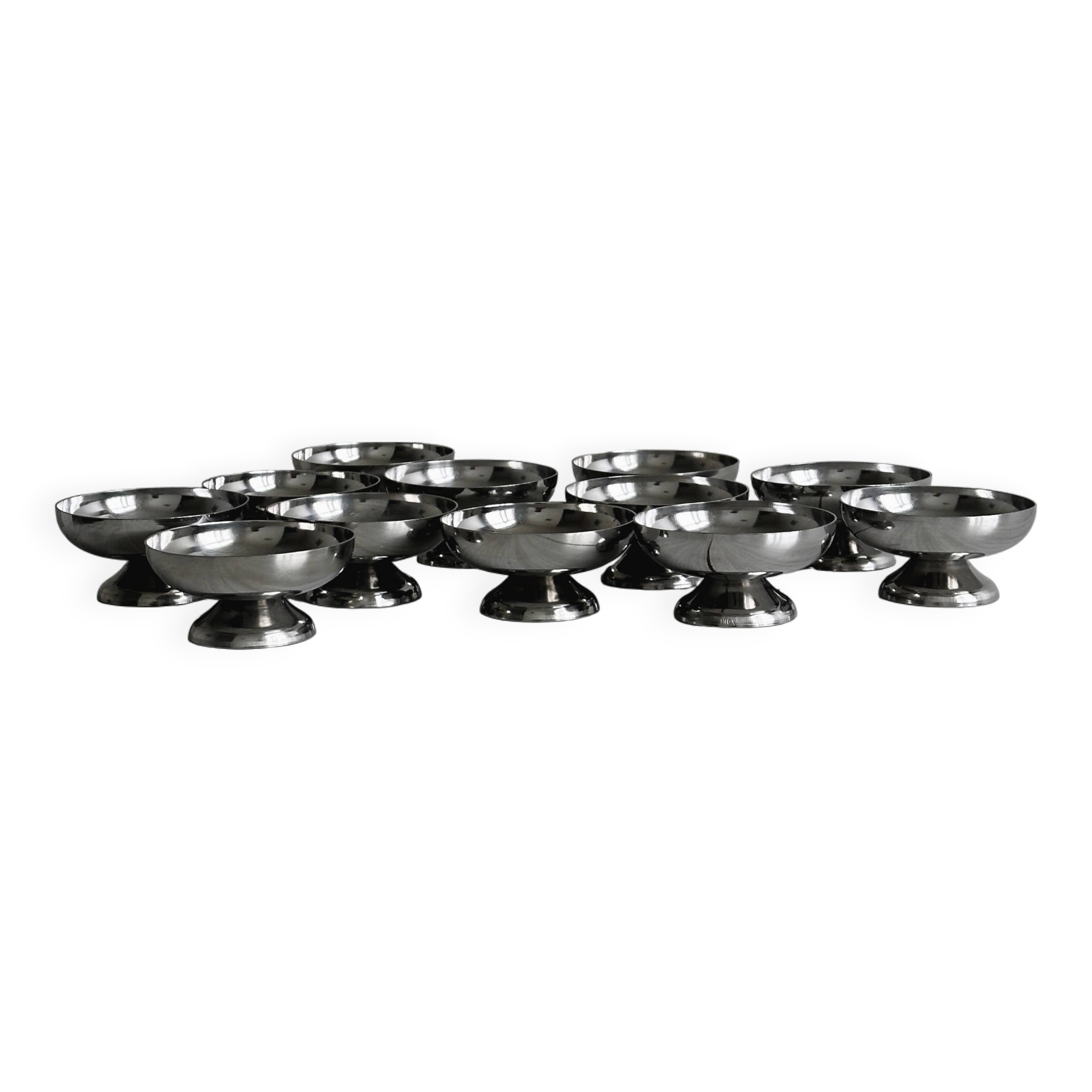 12 stainless steel footed bowls, Letang Remy style