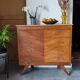 Commode vintage pieds compas
