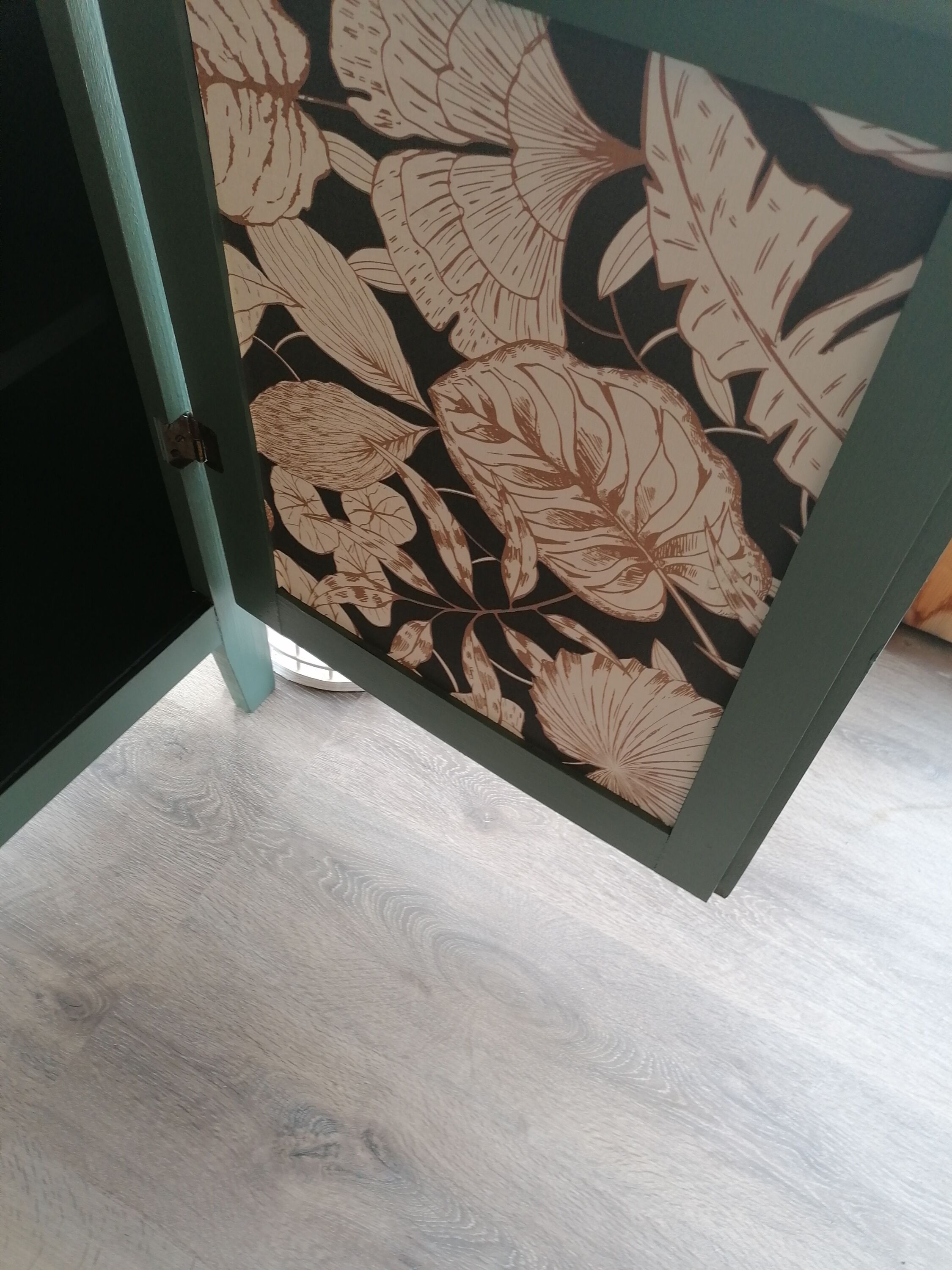 Parisian glazed wardrobe