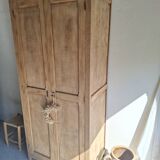 Parisian wardrobe in solid beech wood