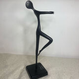 Statue de ballerine abstraite en bronze Bodrul Khalique