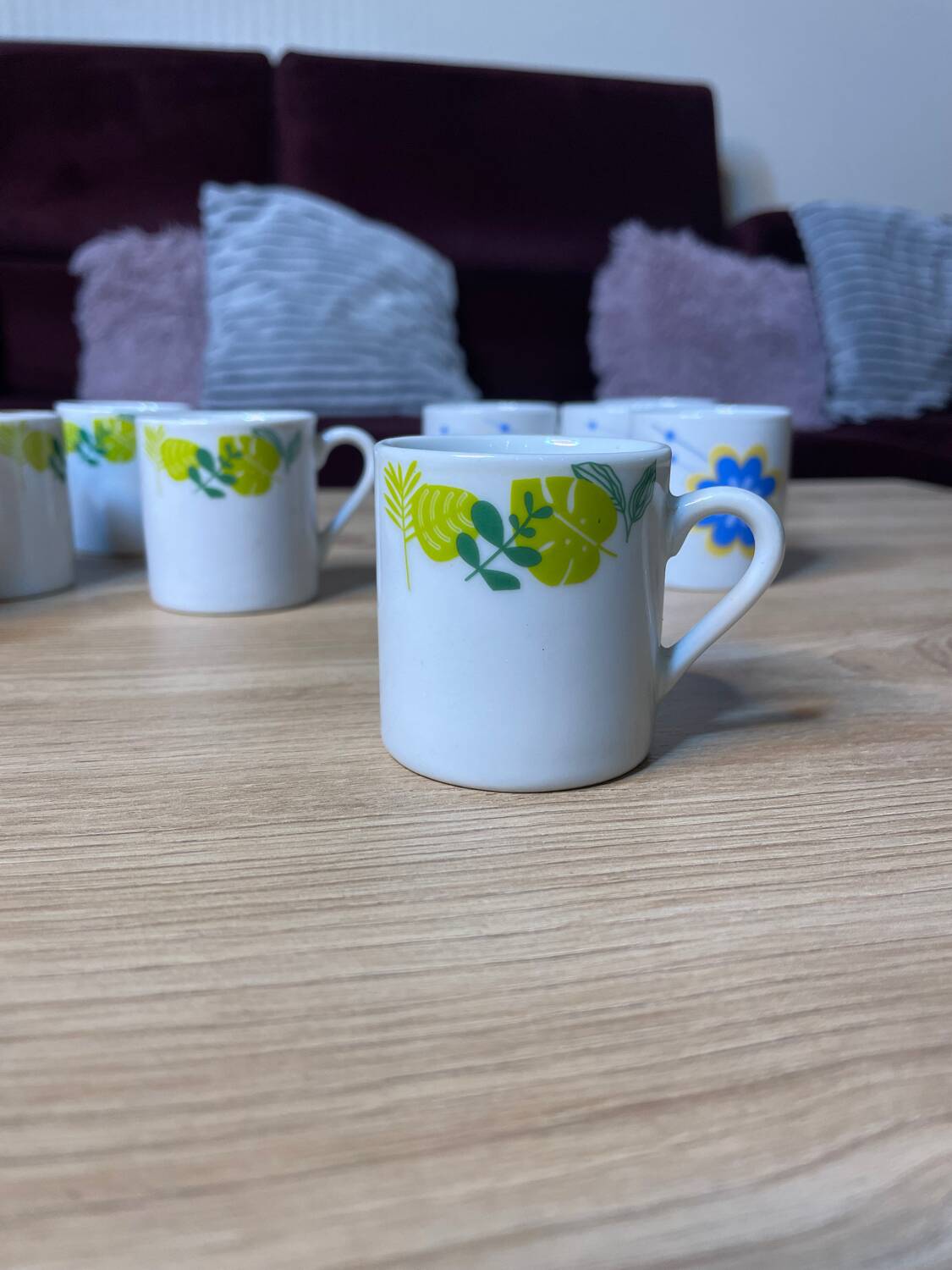 Lots de 8 tasses café vintage 70’s porcelaine