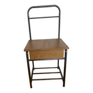 Table de chevet d'internat, de pensionnat